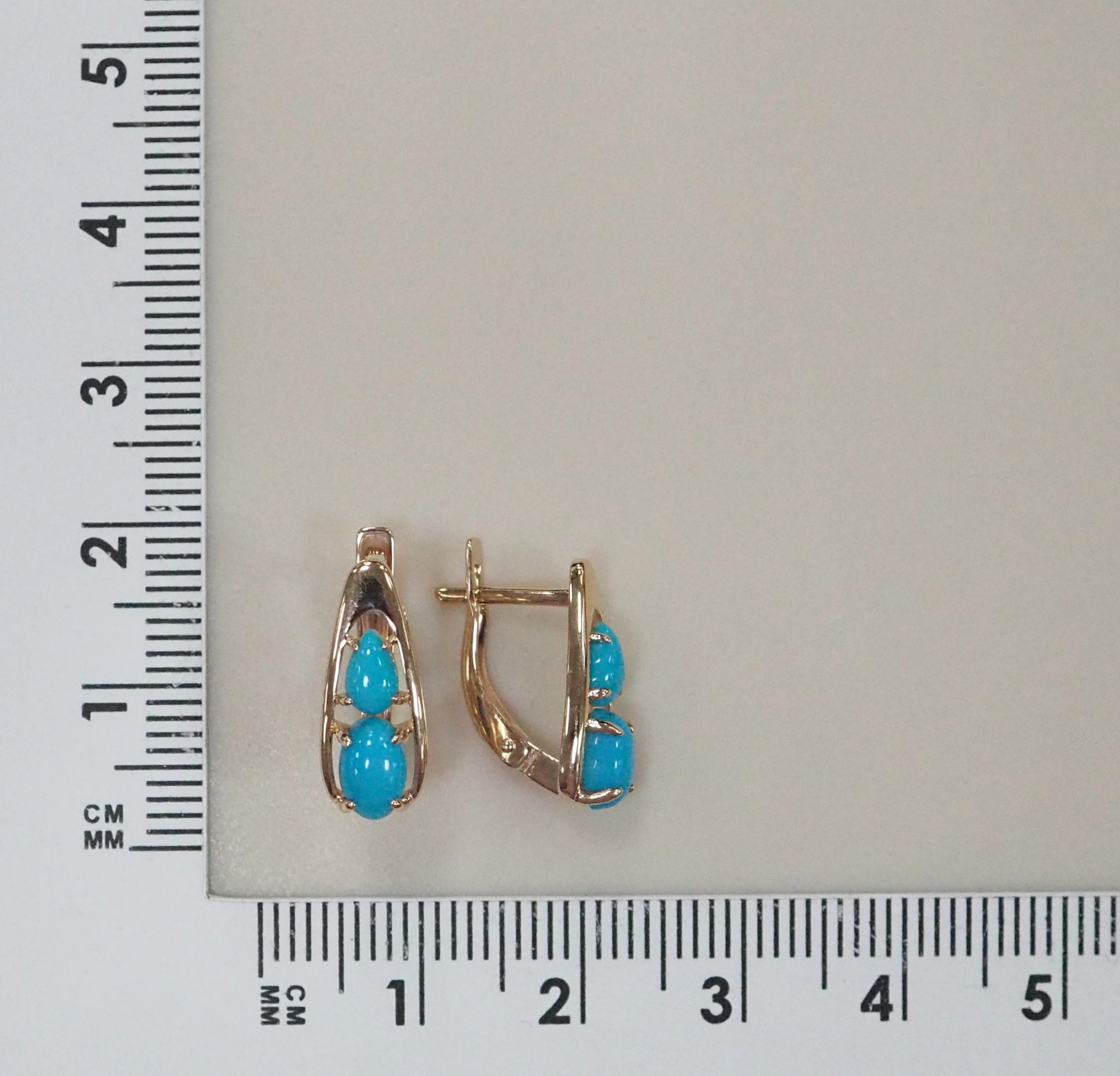 Серьги из золота с бирюзой